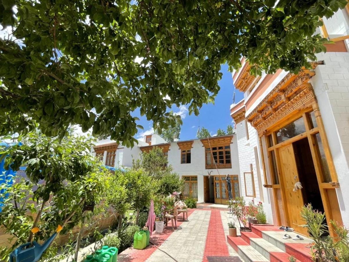 Jimmy'S Homestay Leh Luaran gambar